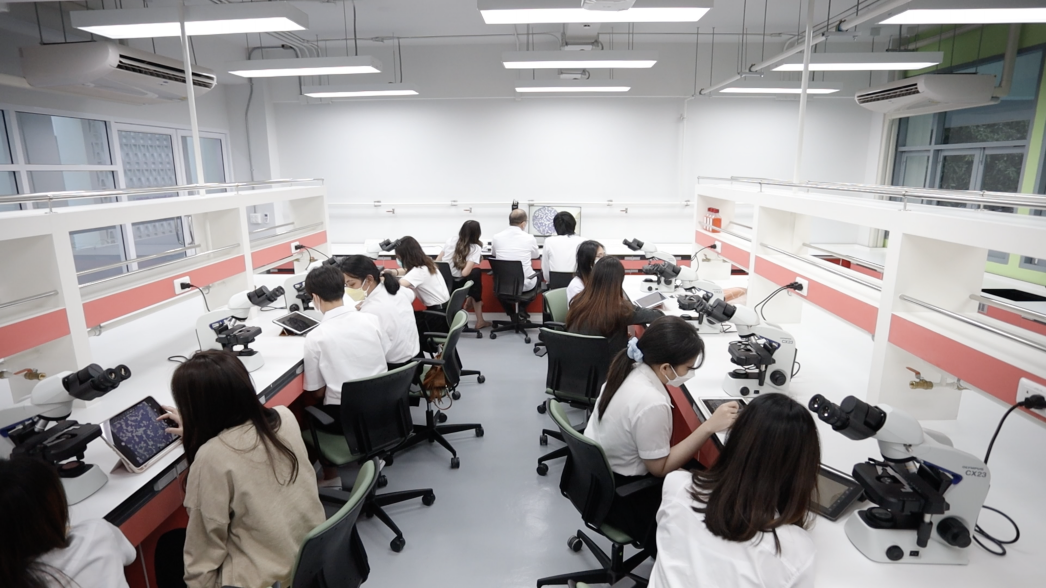 วิทยาลัยทันตแพทย์นานาชาติ